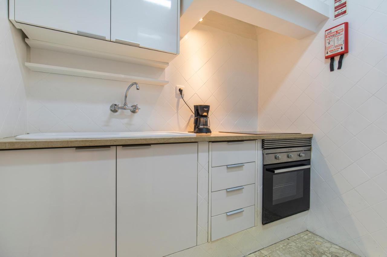 Condessa 2Bdr Duplex By Lovelystay Lisbon Exterior photo