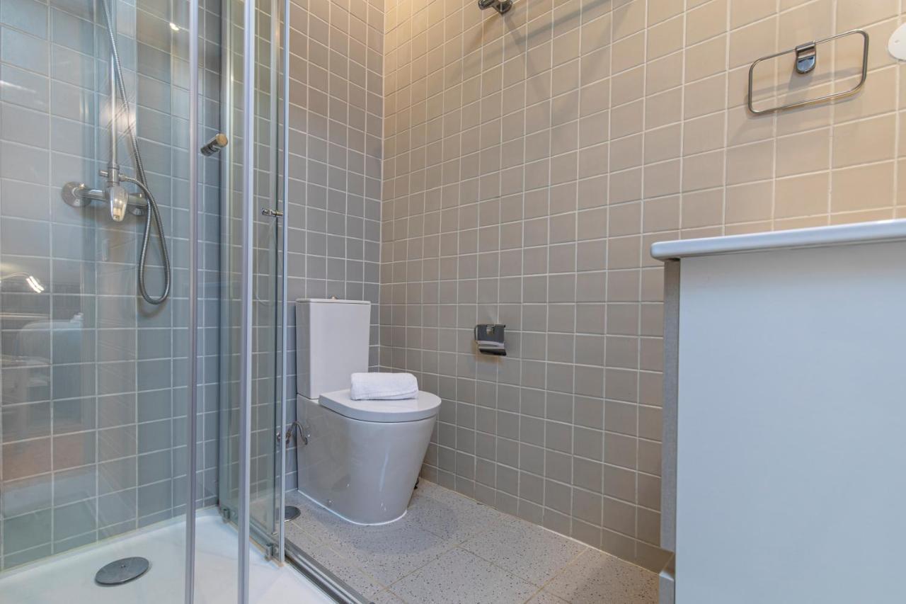 Condessa 2Bdr Duplex By Lovelystay Lisbon Exterior photo
